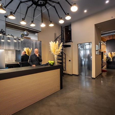 Globus Urban Hotel Флоренция Экстерьер фото