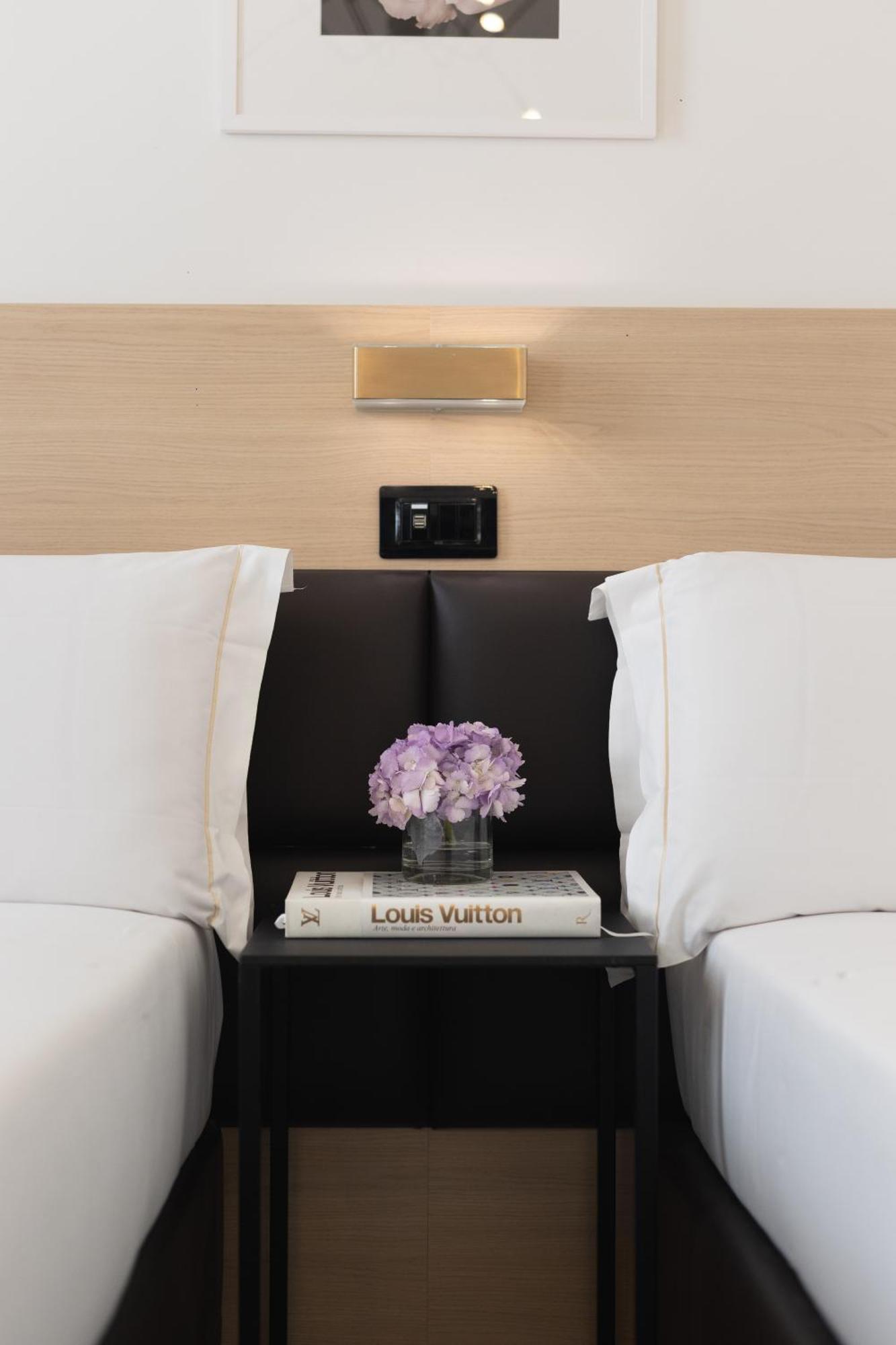 Globus Urban Hotel Флоренция Экстерьер фото