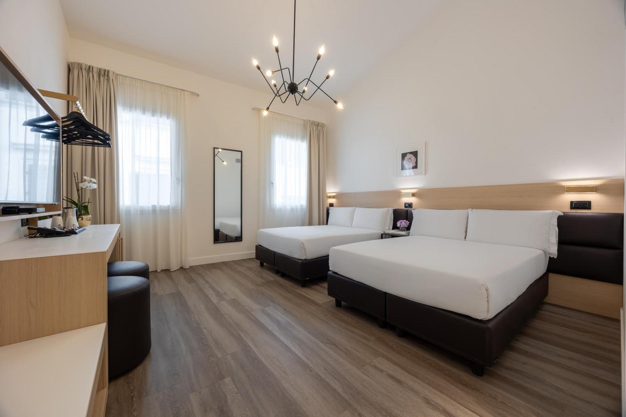 Globus Urban Hotel Флоренция Экстерьер фото